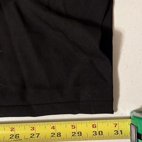 Liz Claiborne classic straight leg black pants. Sz 4 - Picture 6 of 7